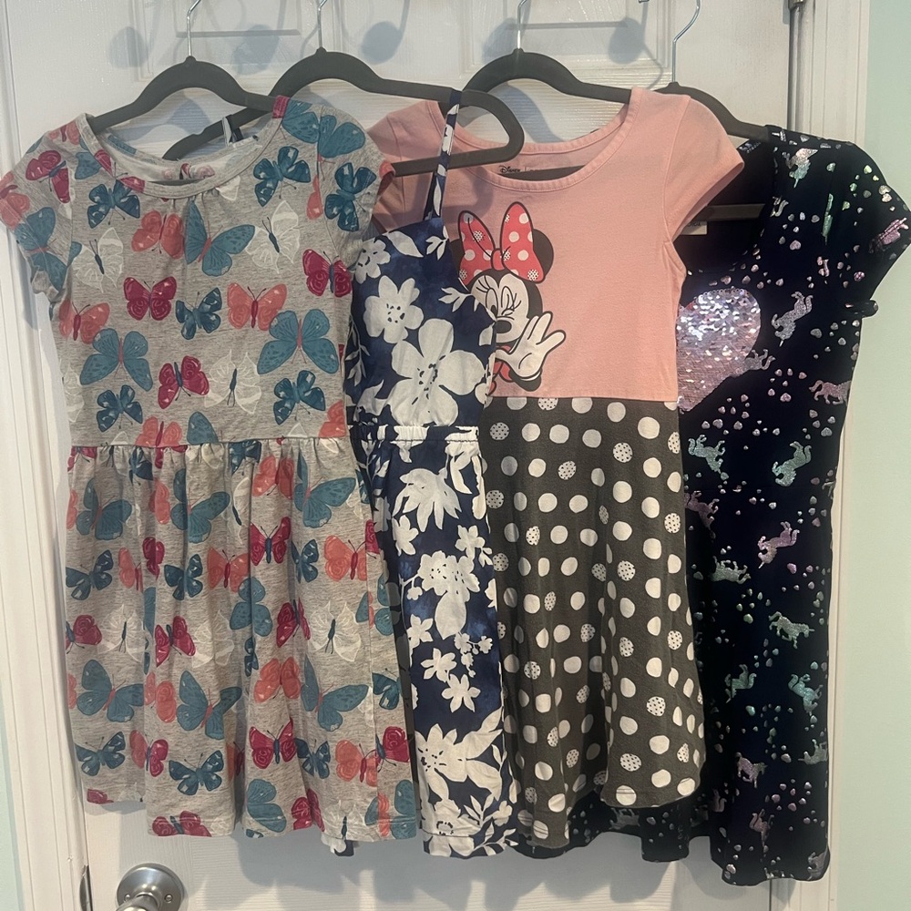 4 Girl’s Dresses Sz S